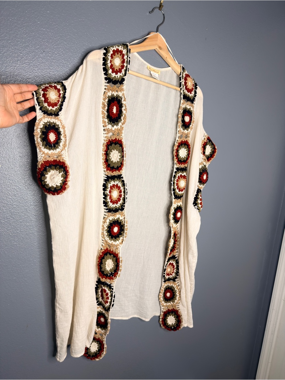 Cream Cotton Crochet-Trim Oversized Cardigan with Multicolor Medallions Small